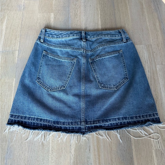 BR Denim Mini Skirt With Raw Hem 0P - Picture 5 of 7